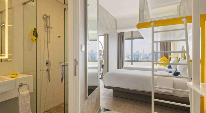 Image of Yello Family Suite Room 9