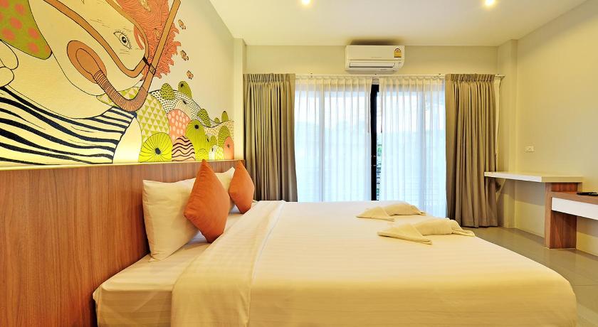 Image of Superior Double Bed 17