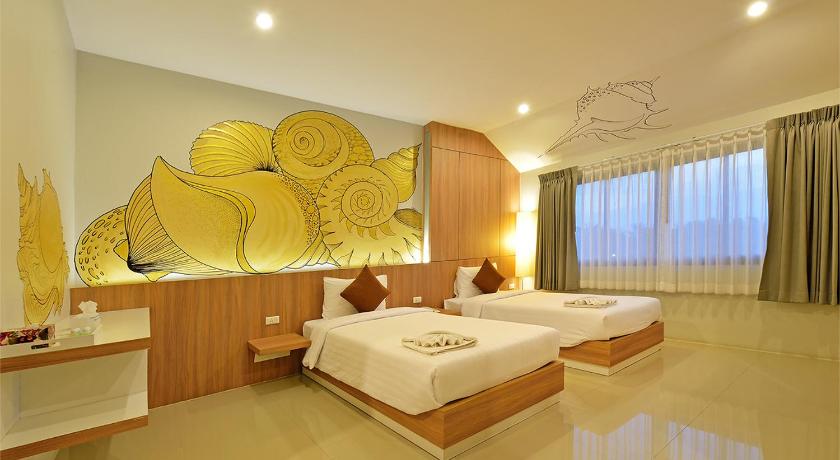 Image of Deluxe Twin Bed 1