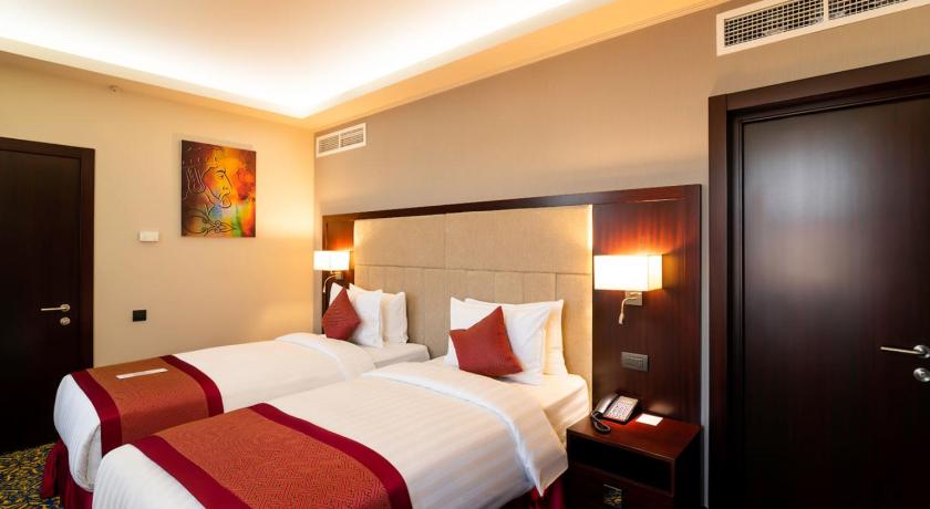 Image of 2-Bedroom Presidential Suite, 1 King Bed, 2 Single Beds 8