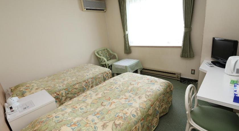 ガストホフ メラージ 富士河口湖 年 最新料金 8727円 部屋写真 口コミ ガストホフ メラージ 富士河口湖 年 最新料金 8727円 部屋写真 口コミ
