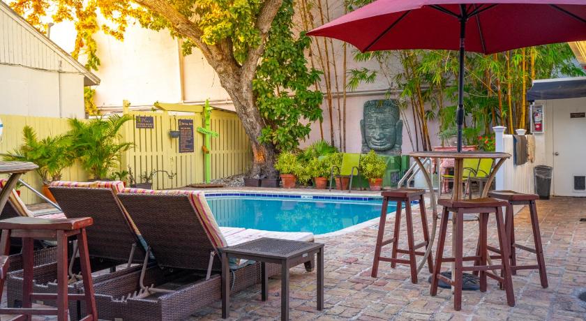 Duval Inn - Key West photo