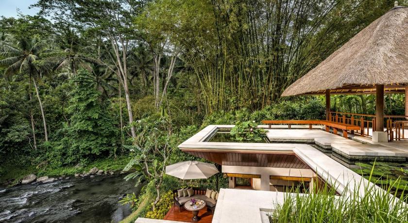 발리 포 시즌스 리조트 발리 앳 사얀 (Four Seasons Resort Bali At Sayan) 5성급 호텔 객실