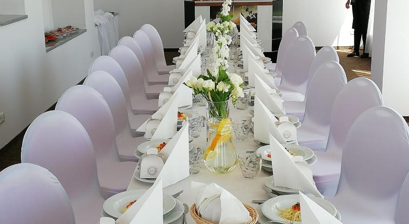 Hotel Hensch photo