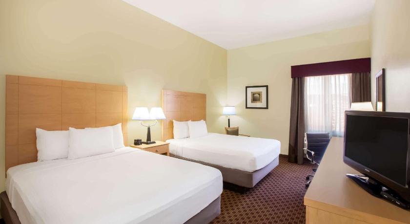 La Quinta Inn & Suites by Wyndham Odessa North