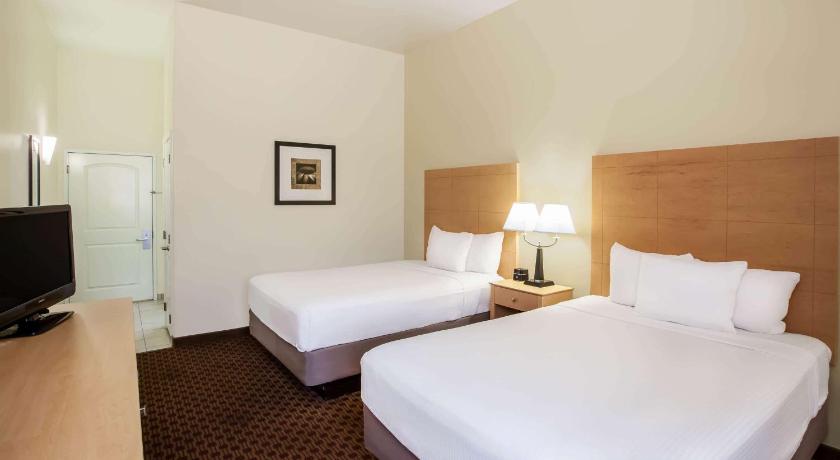 La Quinta Inn & Suites by Wyndham Odessa North