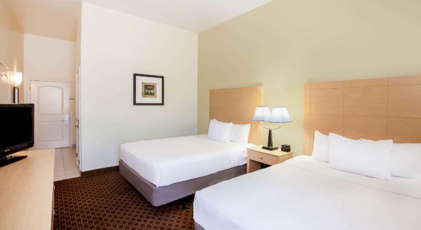 La Quinta Inn & Suites by Wyndham Odessa North