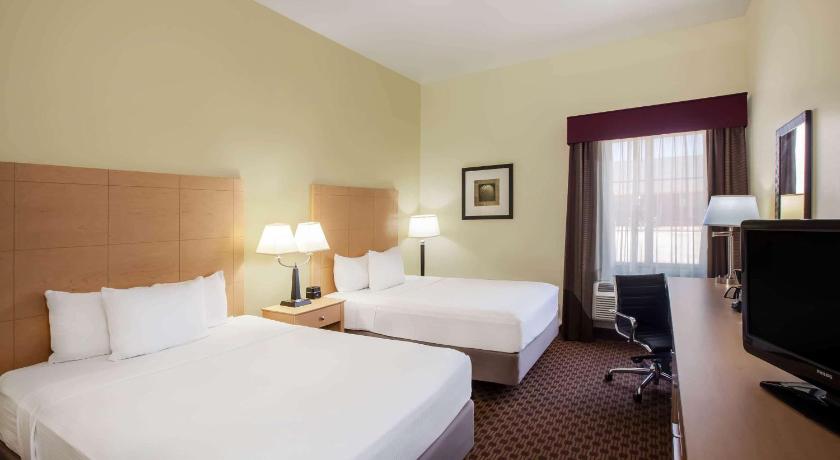 La Quinta Inn & Suites by Wyndham Odessa North