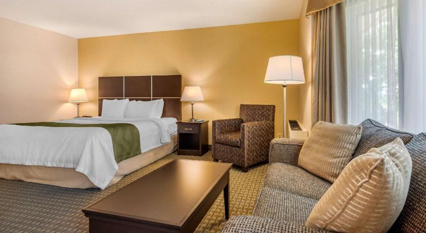 Quality Inn & Suites Brampton