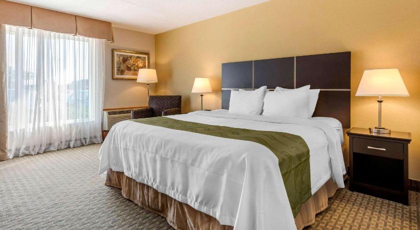 Quality Inn & Suites Brampton