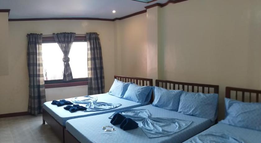 Image of Superior Family Room 6