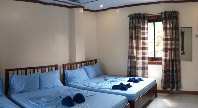 Image of Superior Family Room 0