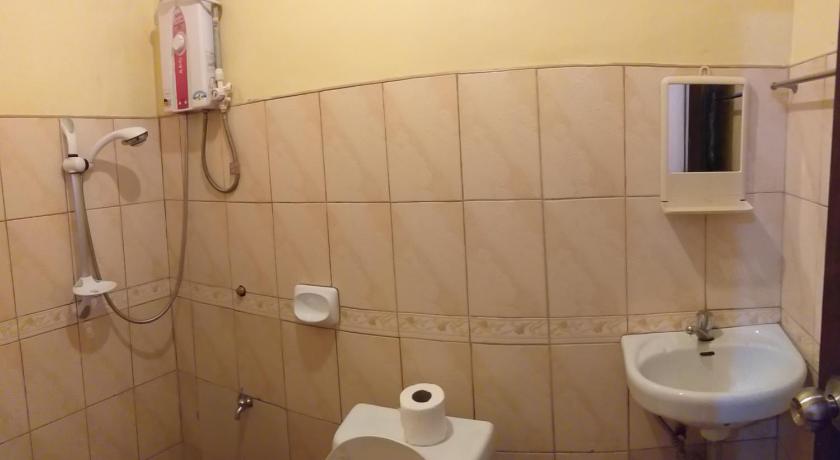 Image of Triple Sharing Room 9