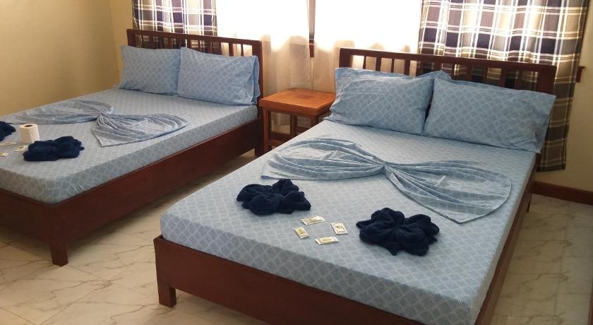 Image of Superior Quadruple Room 7