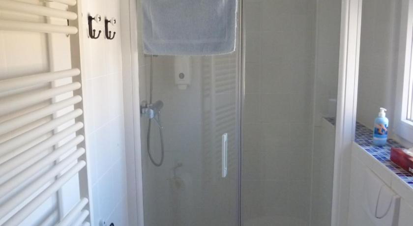 Hostal Moratinos photo