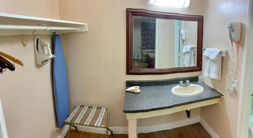 American Inn photo