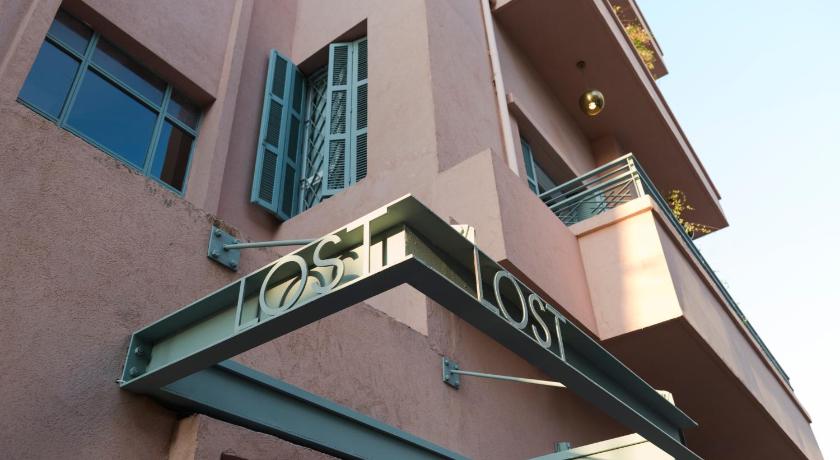 Hotel Lost photo