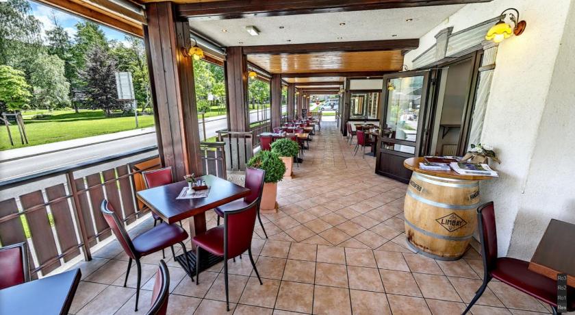 Hotel Tripic, restaurant and pizzeria photo