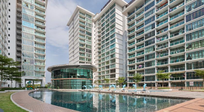 a large swimming pool in front of a large building, Palazio Serviced Apartment by JK Home in Johor Bahru
