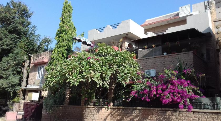 Nain's Kunj A Traveller's Home photo