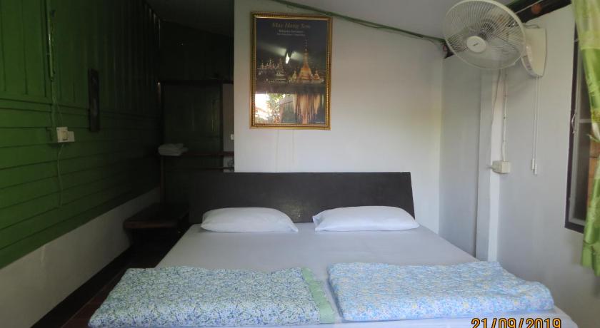 Image of Standard Fan Room 1
