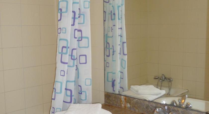 Image of Single Room 2