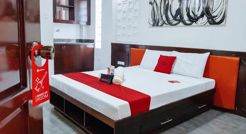 Image of Premium Queen Room 4