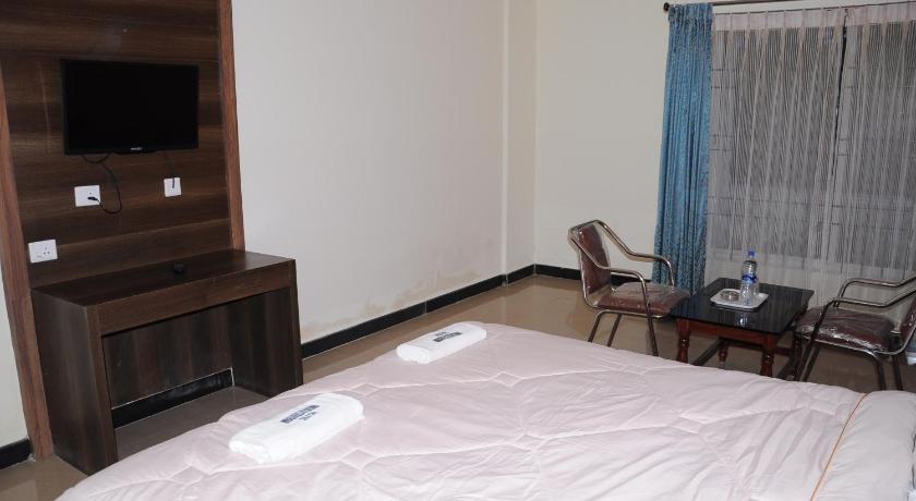 Hotel Mayura International