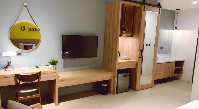 Image of Travelers Double Room 4