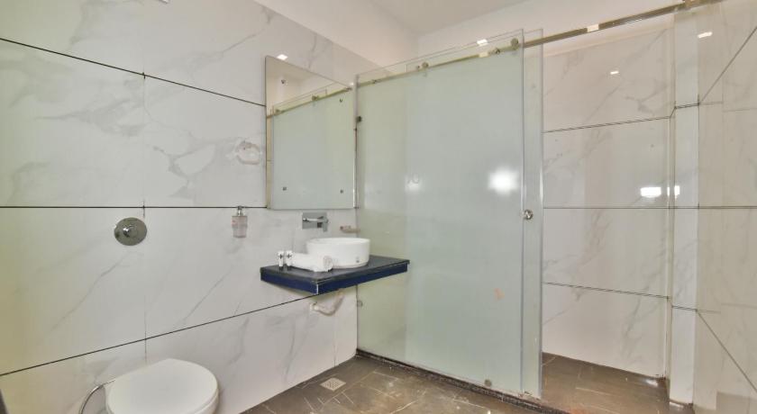 HK Backpackers Hostel photo