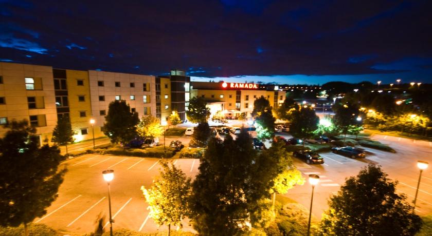 Ramada by Wyndham London North M1