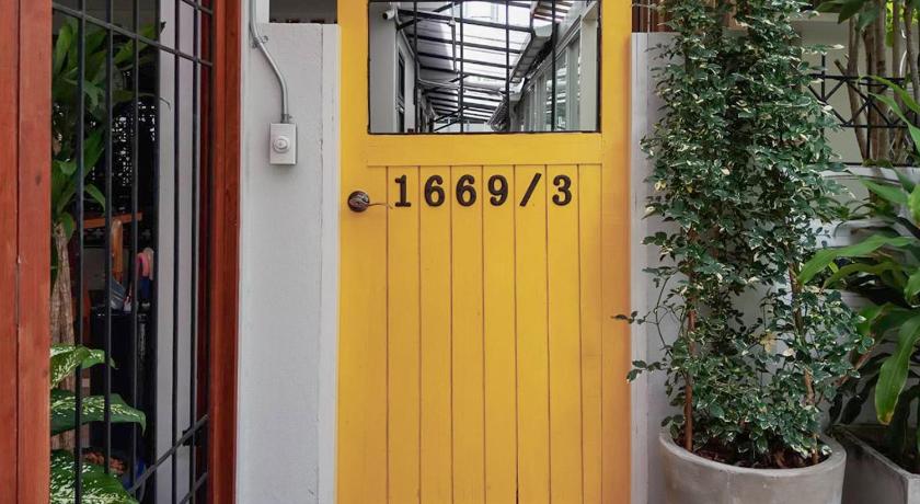 liaw base house photo