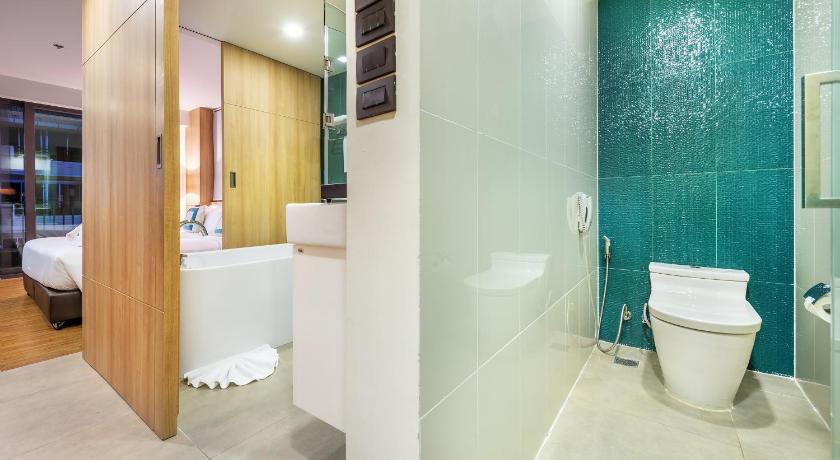 Image of Studio Suite 14