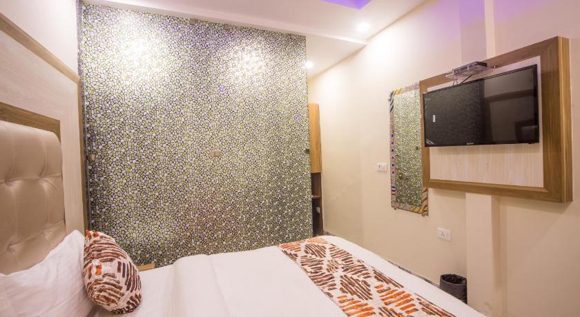 Hotel Harsha International