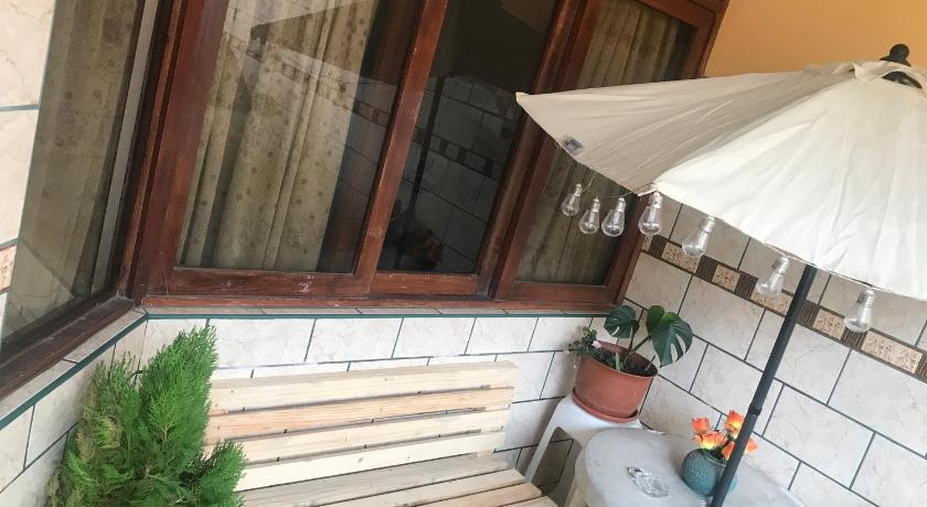 Lima Airport Hostel with FREE PICK FROM THE AIRPORT photo