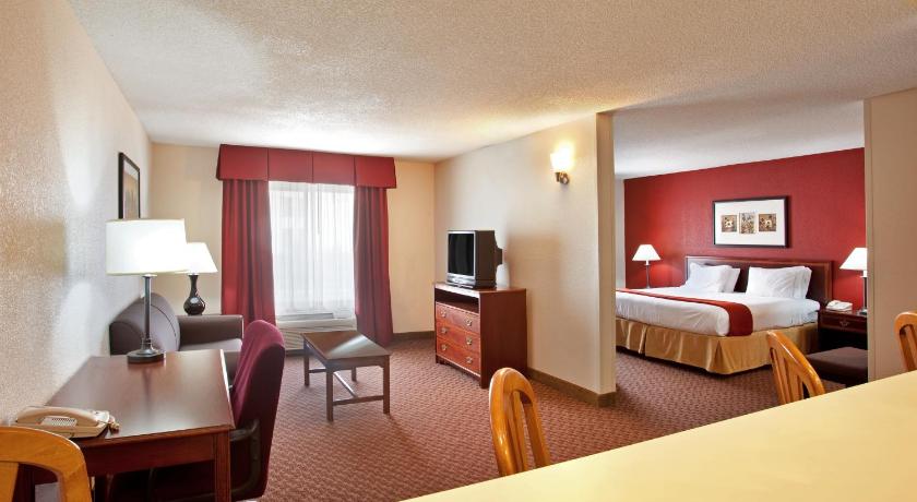 Baymont Inn & Suites Merrillville