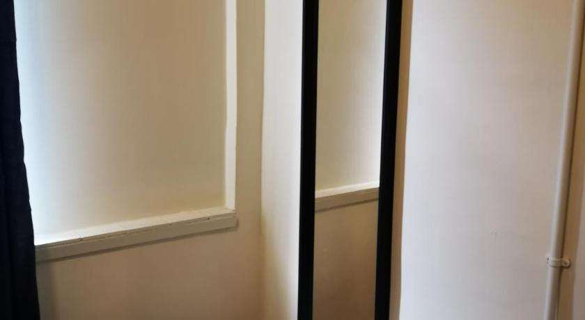 Image of Single Room 1