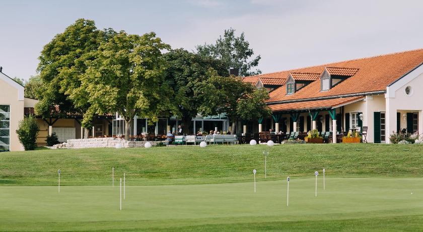 Gutshof Sagmuhle — Hotel in Bad Griesbach (Bayern)
