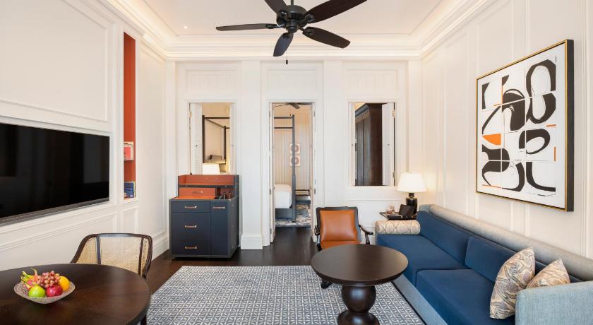Image of State Room Suite King 6