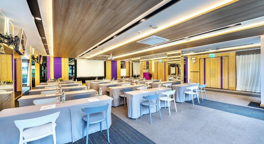 ラヨーン PLAAI Prime Hotel Rayong 4つ星 ホテル レストラン