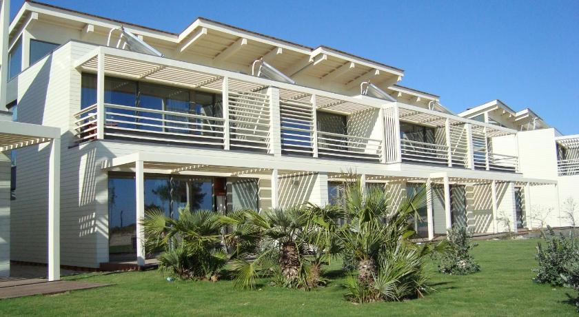 Troia Residence by The Editory - Beach Houses — Hotel in Troia