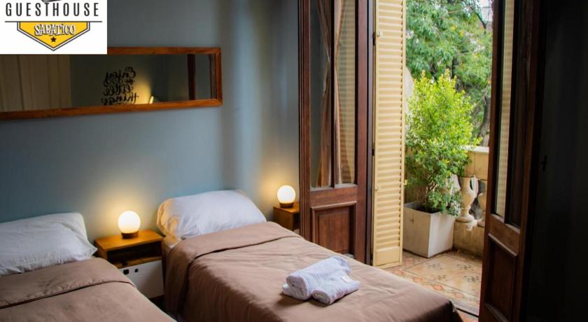 Sabatico Travelers Hostel &amp; Guesthouse — Hotel in Buenos Aires