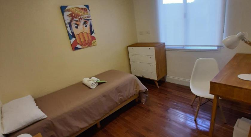 Image of Single Room with Shared Bathroom 2