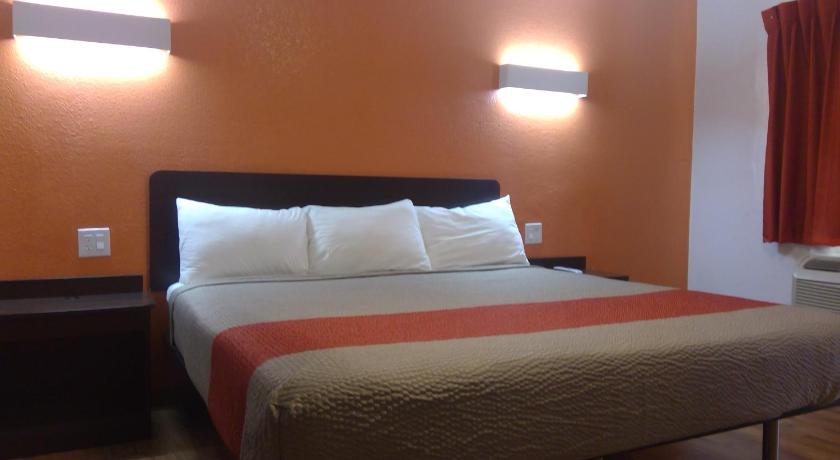 Motel 6 Clovis New Mexico