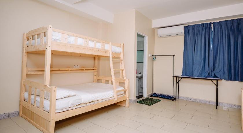 Image of Single Bed in Dormitory Room 1