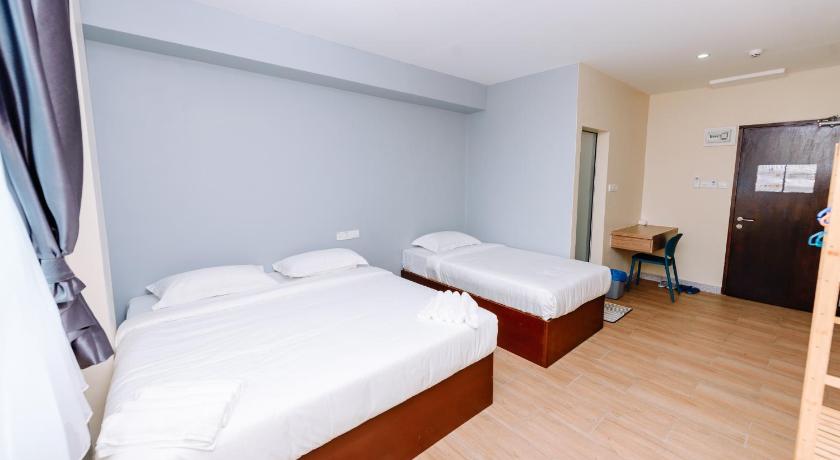 Image of Family Room 6