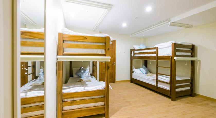 Caroline Guest House photo