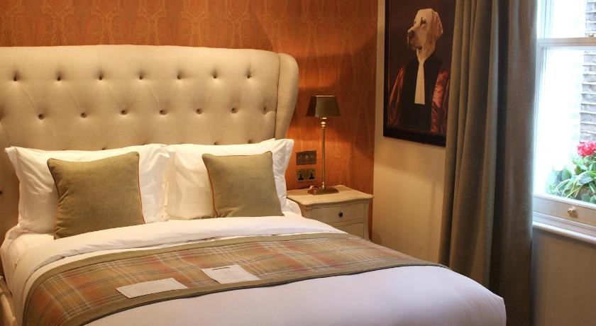 The Hayden Pub & Rooms photo