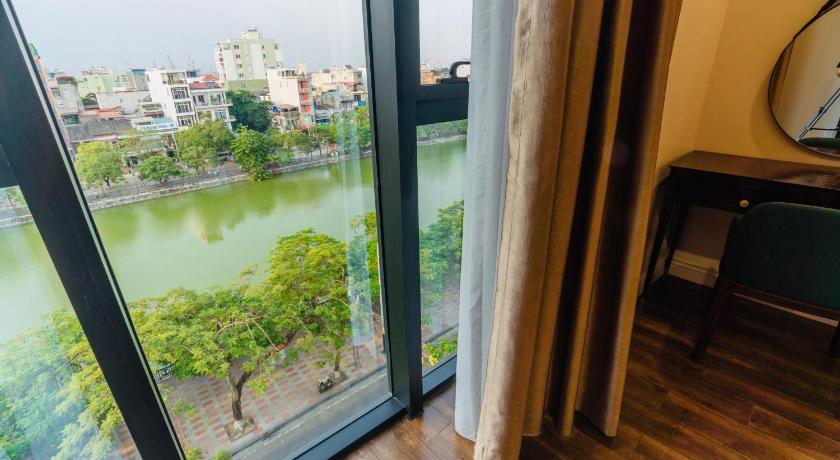 Balcony/terrace, Victory Hotel and Apartment in Haiphong