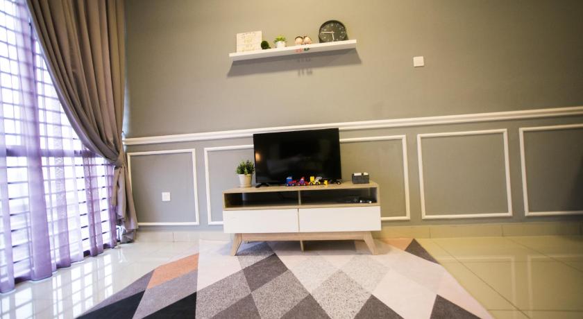 MOUNT AUSTIN @ PALAZIO | Ikea | Aeon + WIFI JOHOR photo
